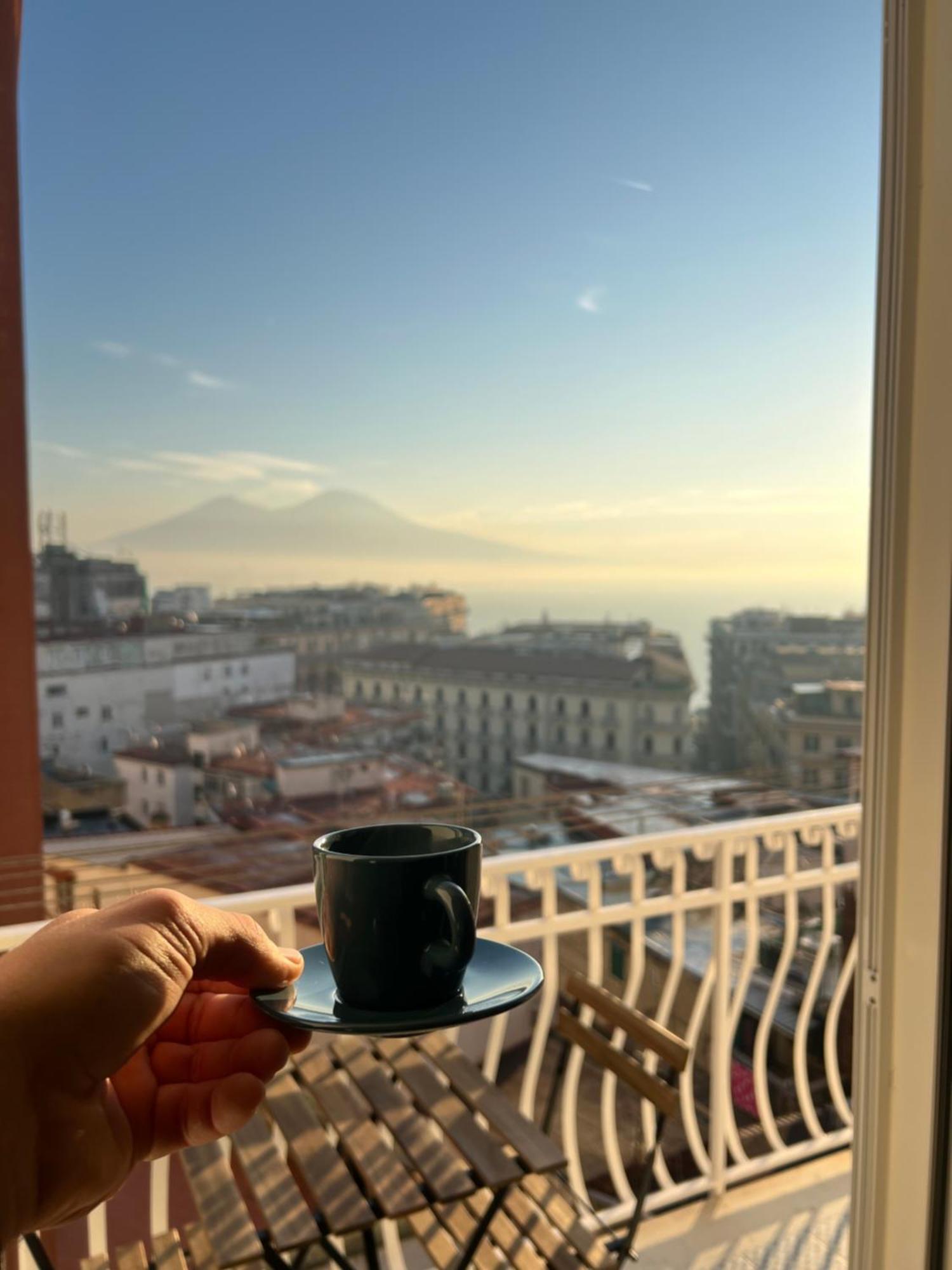 Gennarino Apartments - Panorama Suite With Balcony And Urban Loft Napoli Esterno foto